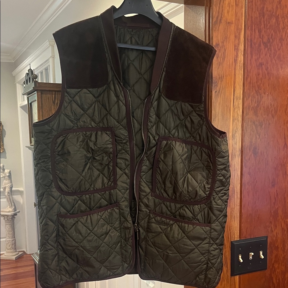 NWOT: Barbour Quilted Dark Green Vest with Brown Accents